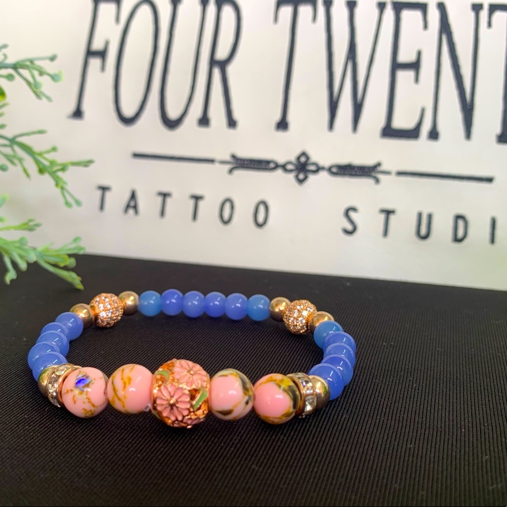 Women's Pink Shell Turquoise Bracelet